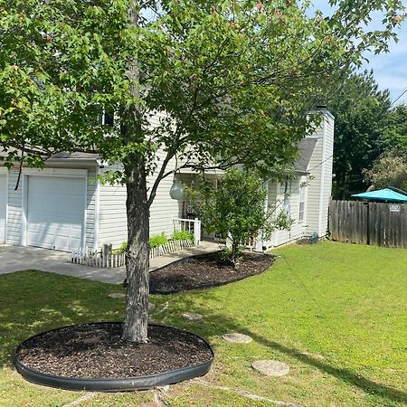 Captivating Home Near Downtown Atl Conley エクステリア 写真