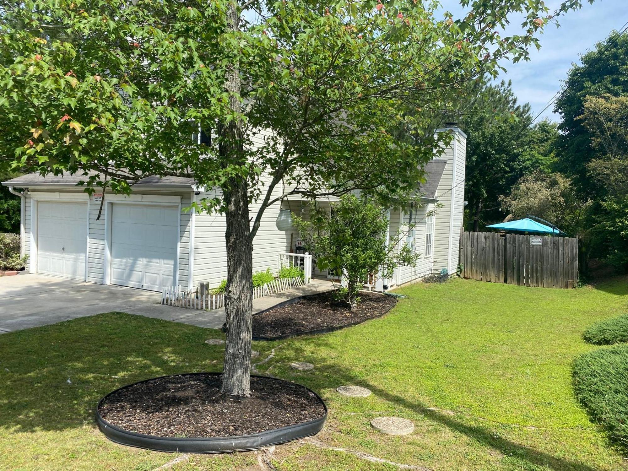 Captivating Home Near Downtown Atl Conley エクステリア 写真
